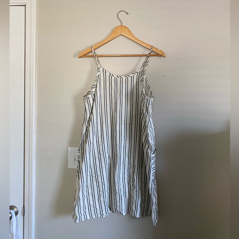 Carly Jean Los Angeles Linen-blend Striped Mini Dress Women’s Size Medium - Picture 5 of 5